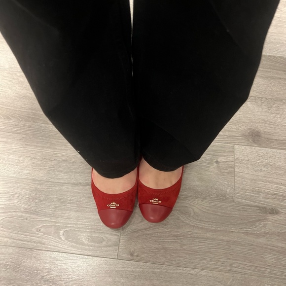 COACH CHELSEA CHERRY RED BALLET FLATS - Picture 1 of 5